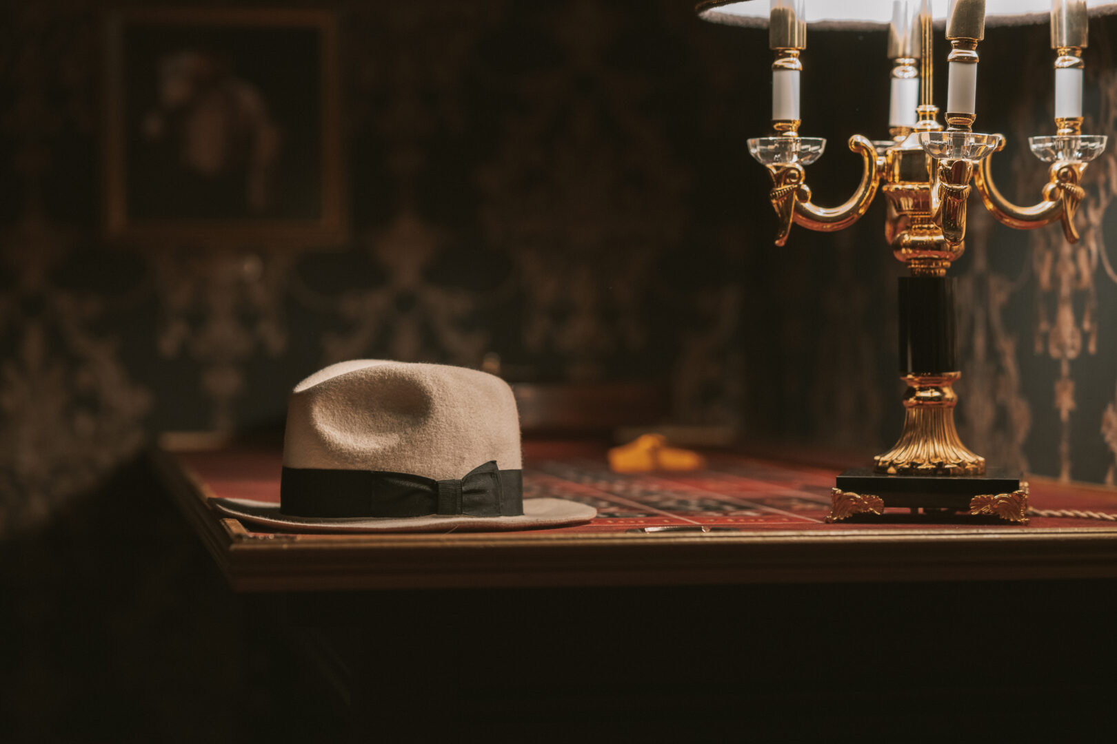 Mafia chapeau et lampe